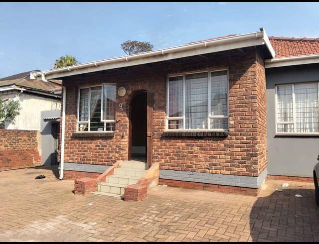3 BEDROOM PROPERTY TO RENT IN GLENWOOD